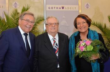 Prof. Günter Leib(MItte) mit Kammersängerkollegen Prof. Edda Moser und Peter Schreier zum 90. Geburtstag (Archivbild)