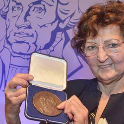 Verleihung der Myconius-Medaille an Frau Dr. Heide Wildauer
